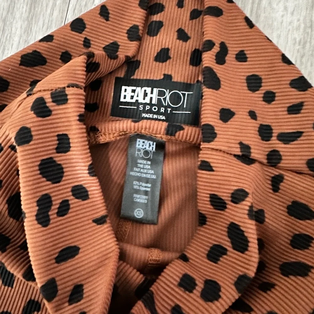 Beach Riot Ayla Legging Spotted Brown Leopard XS - Picture 5 of 6